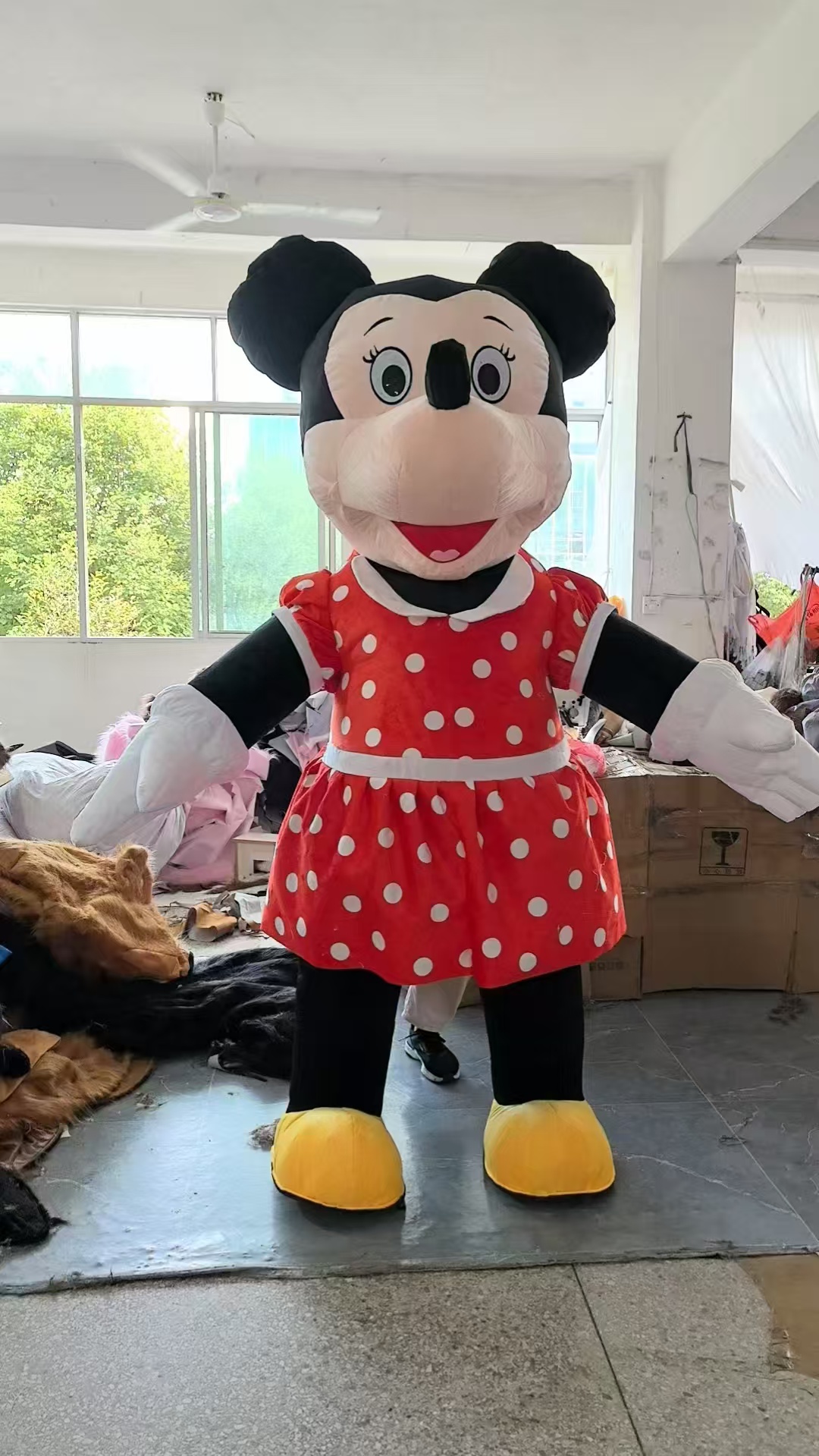 Minnie Red